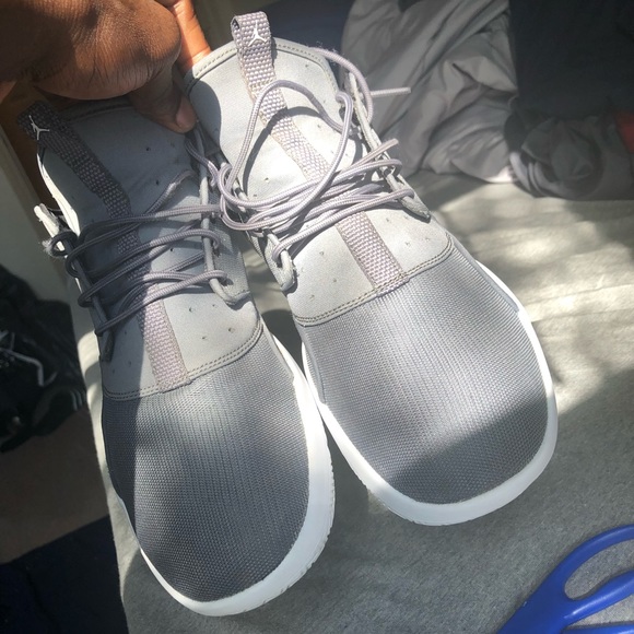 Jordan’s eclipse - Picture 6 of 6